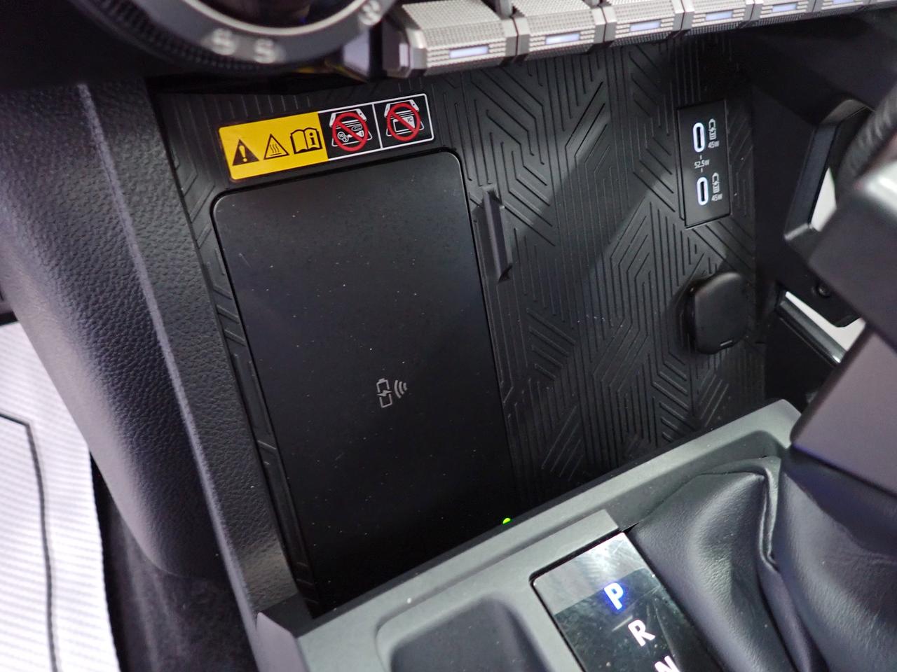 2024 Toyota Tacoma Hybrid CREW CAB 4WD LEATHER NAVI SUNROOF Photo