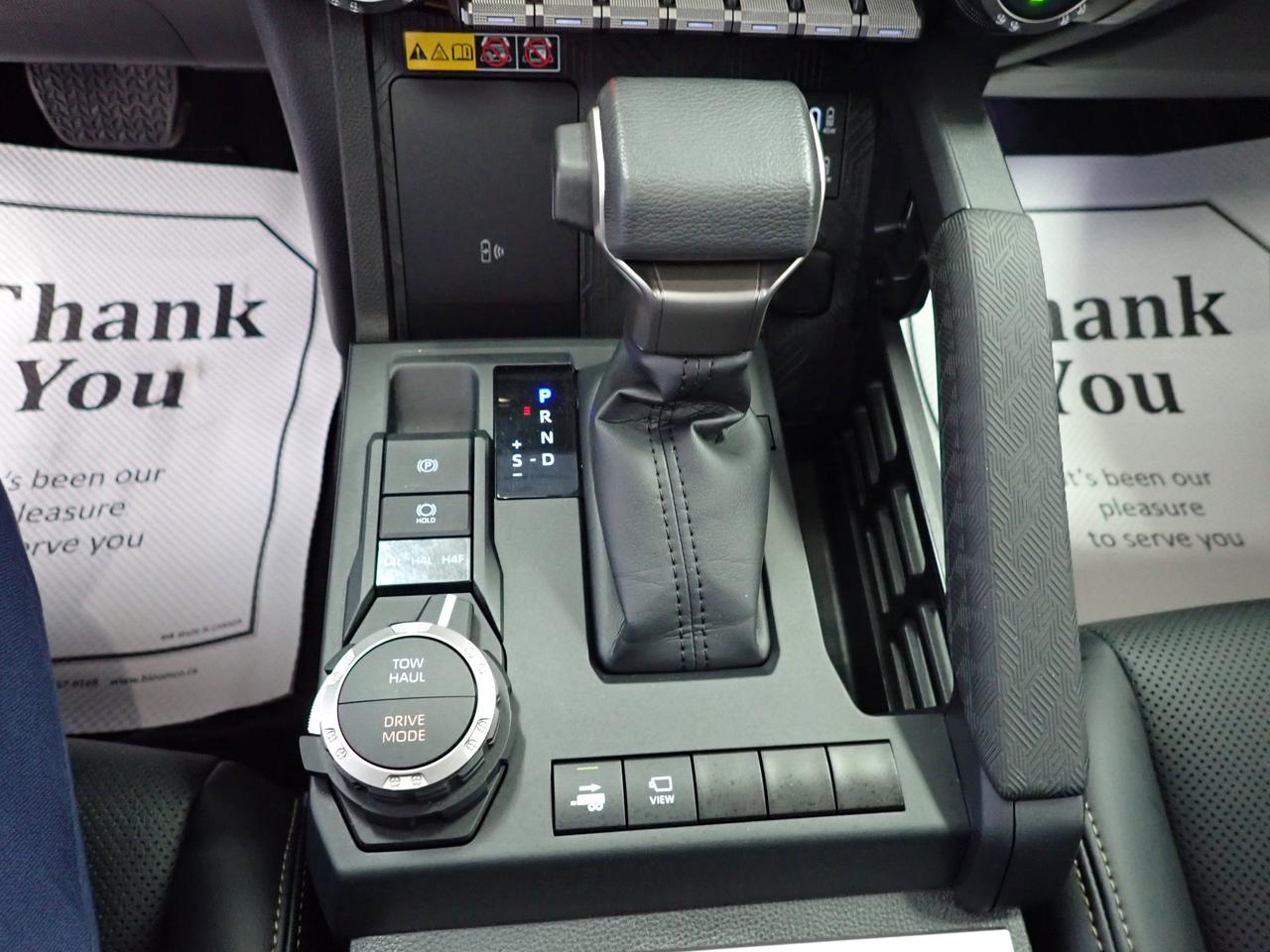 2024 Toyota Tacoma Hybrid CREW CAB 4WD LEATHER NAVI SUNROOF Photo