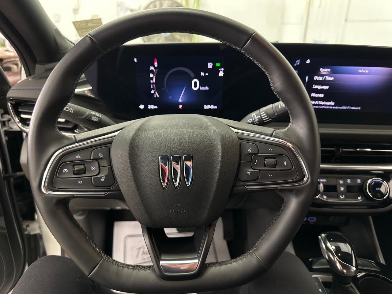 2024 Buick Envista Sport Touring Photo