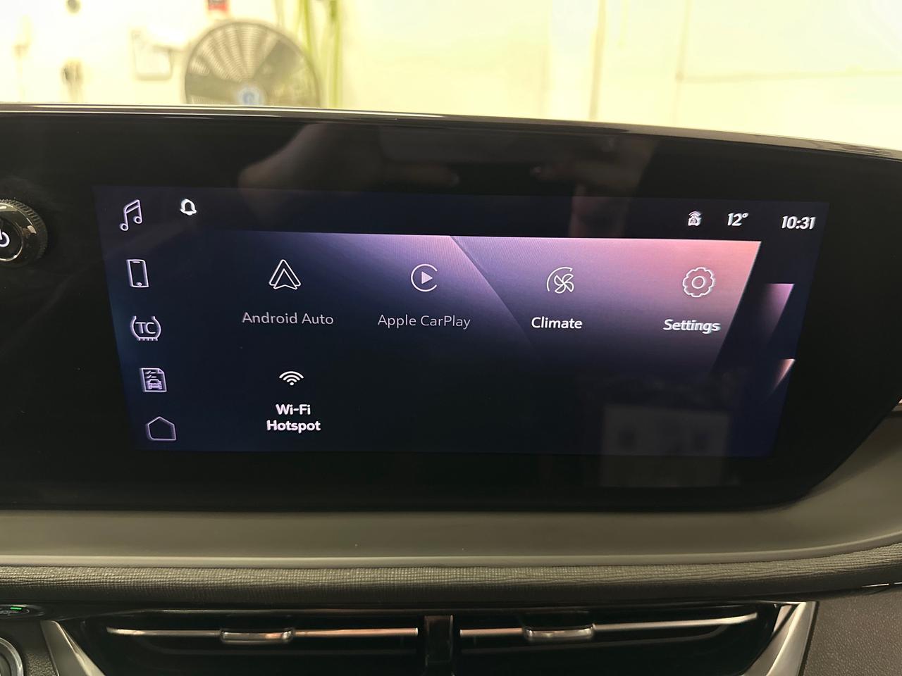 2024 Buick Envista Sport Touring Photo