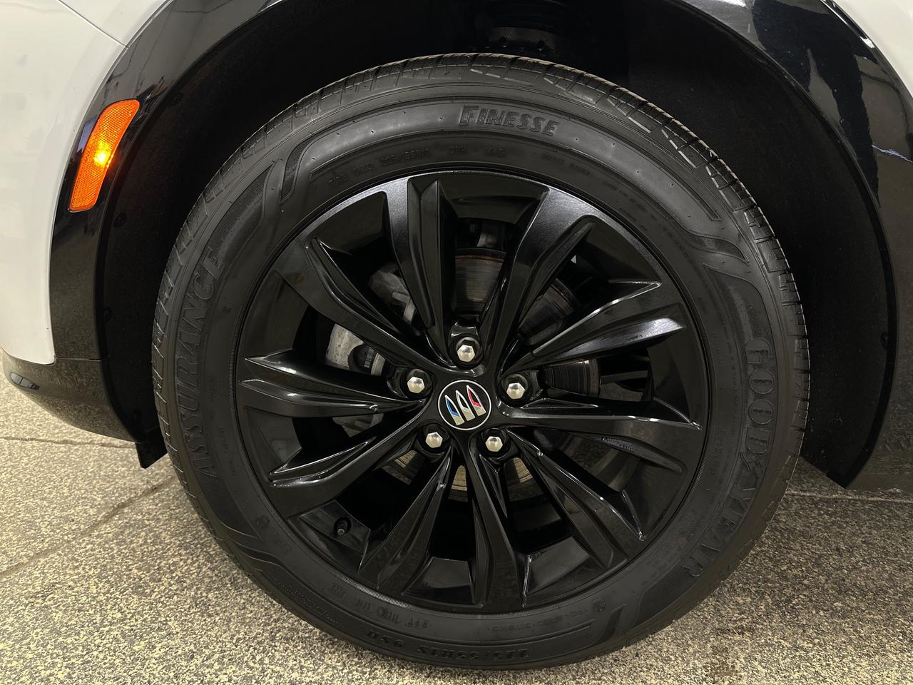 2024 Buick Envista Sport Touring Photo