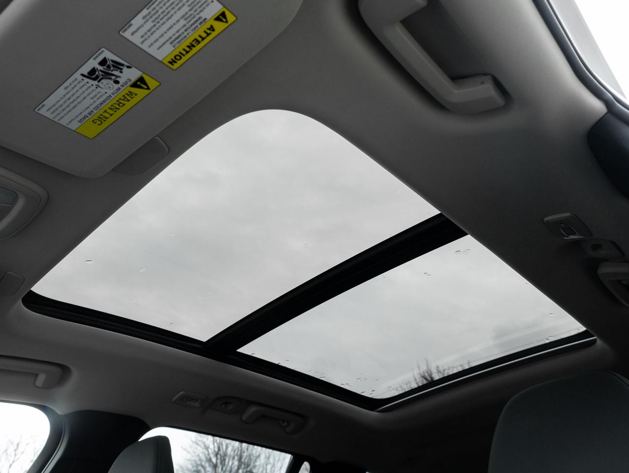 2026 Volvo XC90 B6 AWD PLUS 7-Seater  LOW MILEAGE  HARMAN KARDON Photo