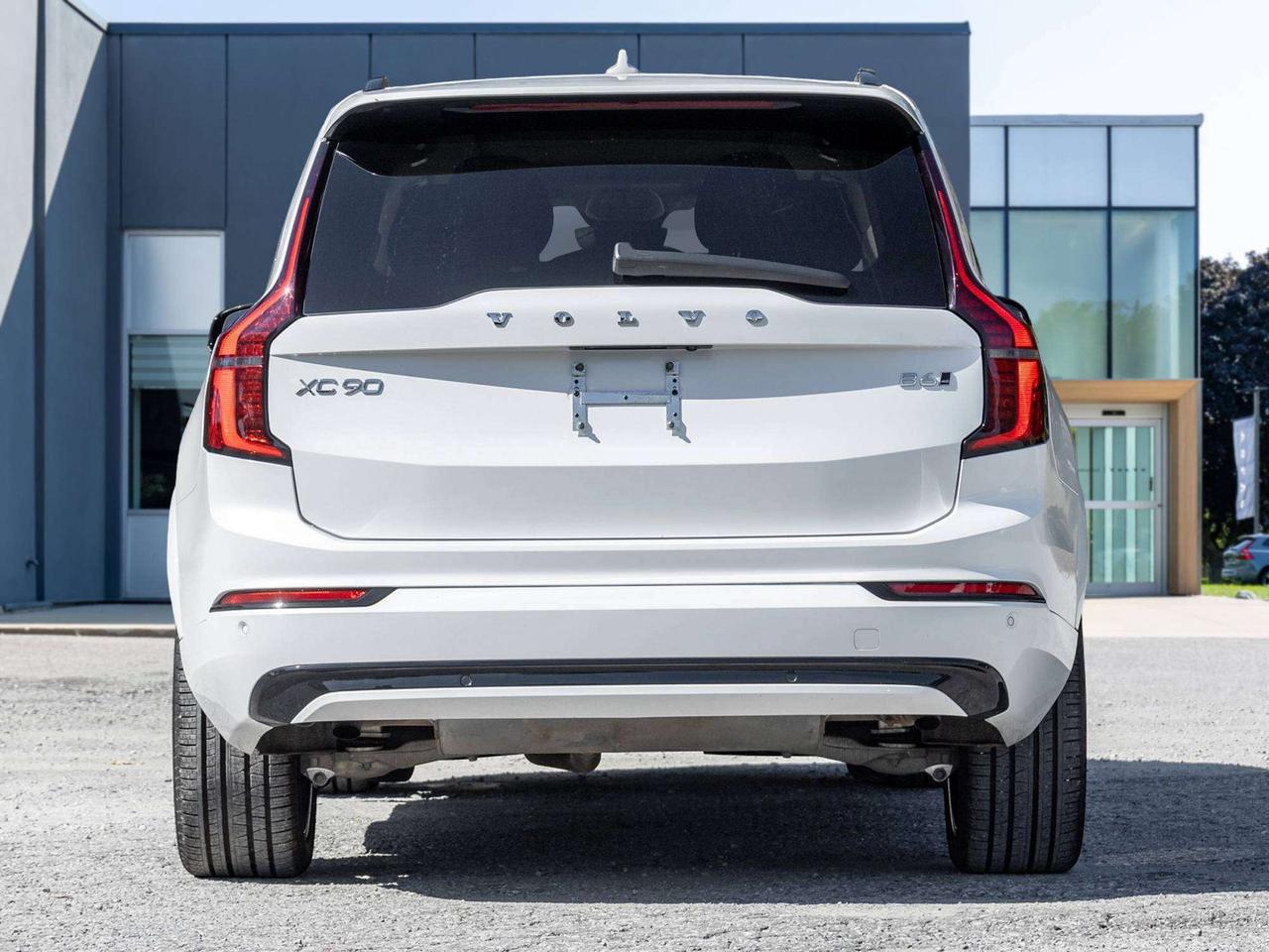 2026 Volvo XC90 B6 AWD PLUS^Low KM^ Harman Kardon^Rate fr 2.99%* Photo