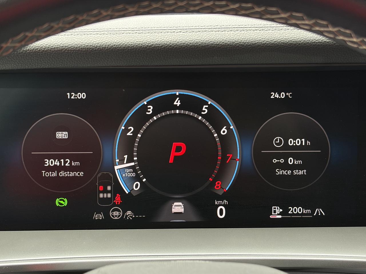 2026 Volkswagen Tiguan Comfortline 4MOTION  Heated Seats & Steering Wheel Photo