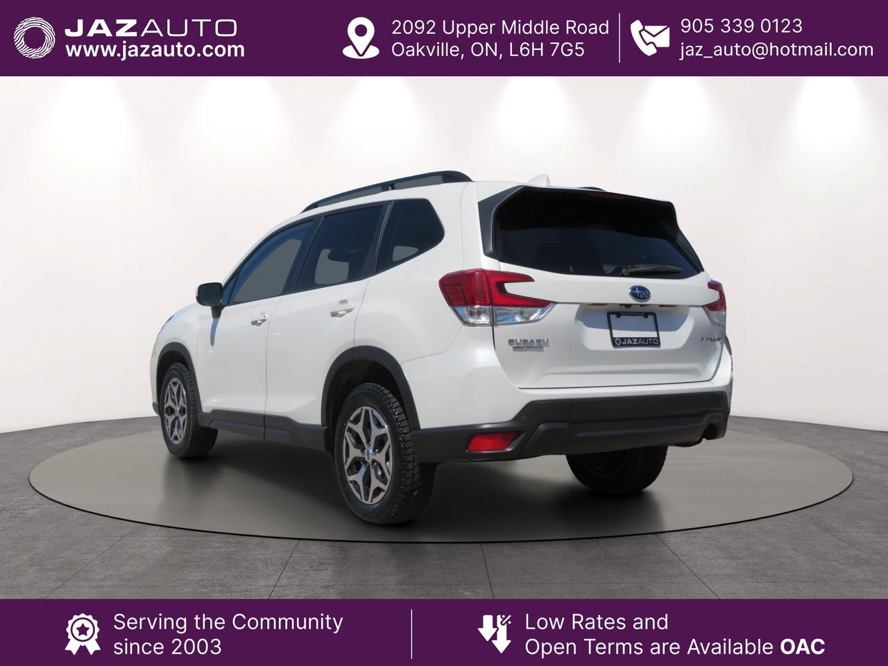 2019 Subaru Forester 2.5i Touring w/EyeSight Pkg Photo4