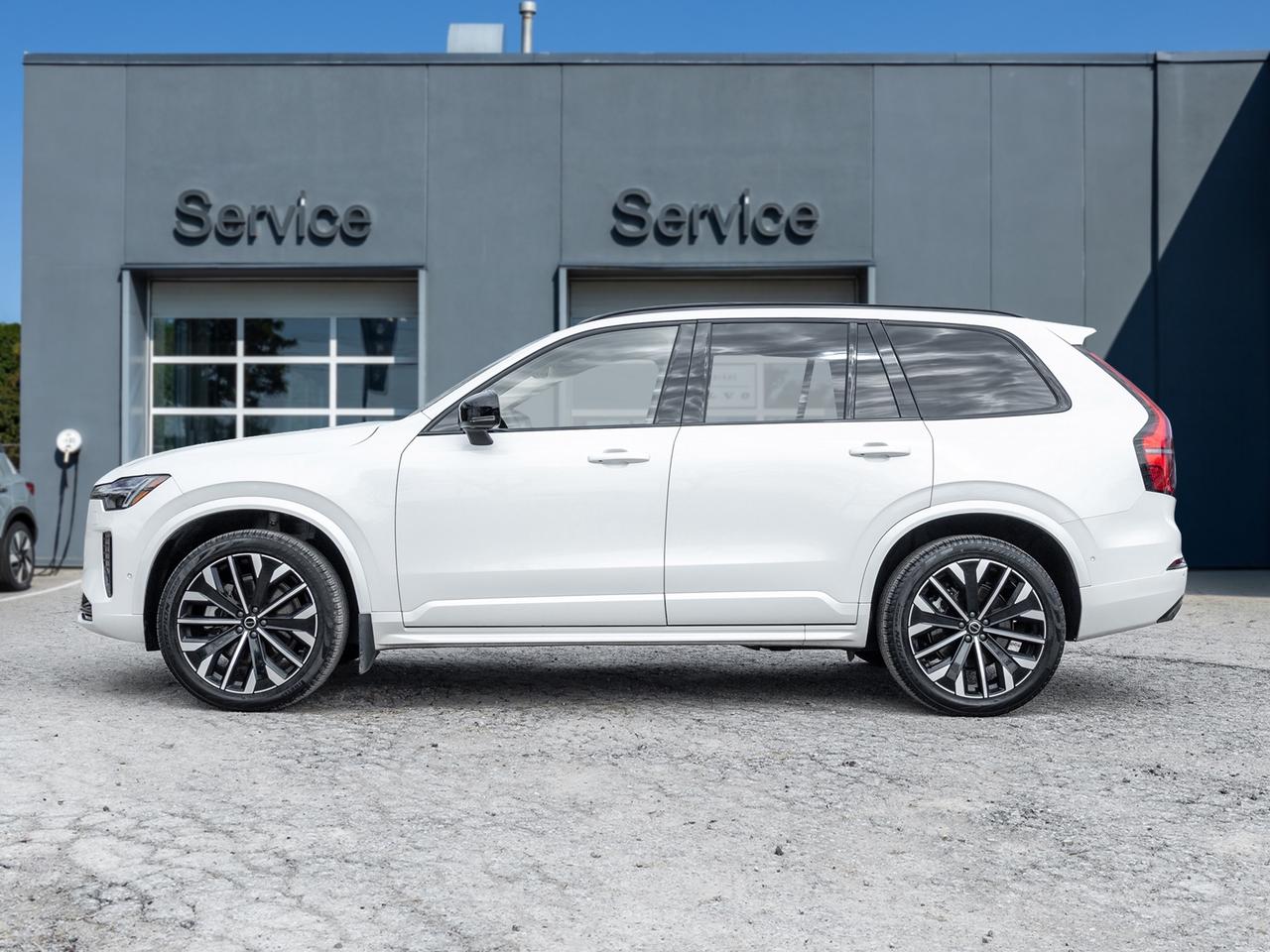 2026 Volvo XC90 B6 AWD PLUS 7-Seater  21" WHEEL  HARMAN KARDON Photo