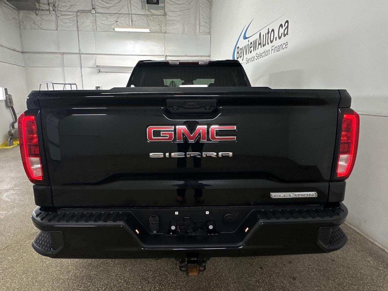 2024 GMC Sierra 1500 ELEVATION Photo