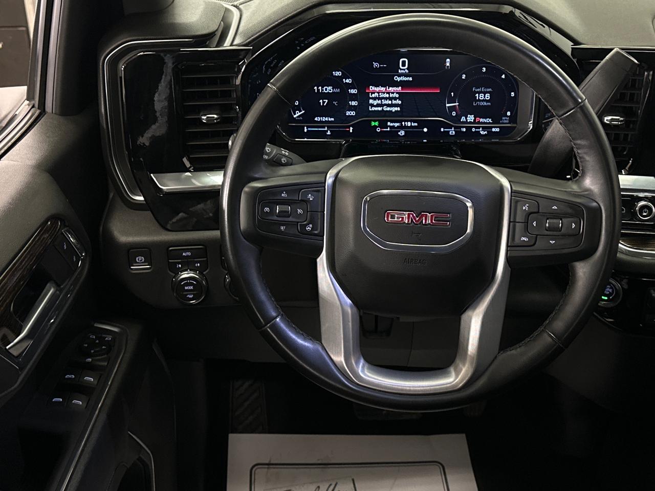 2024 GMC Sierra 1500 ELEVATION Photo