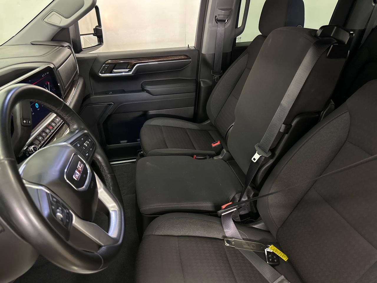 2024 GMC Sierra 1500 ELEVATION Photo