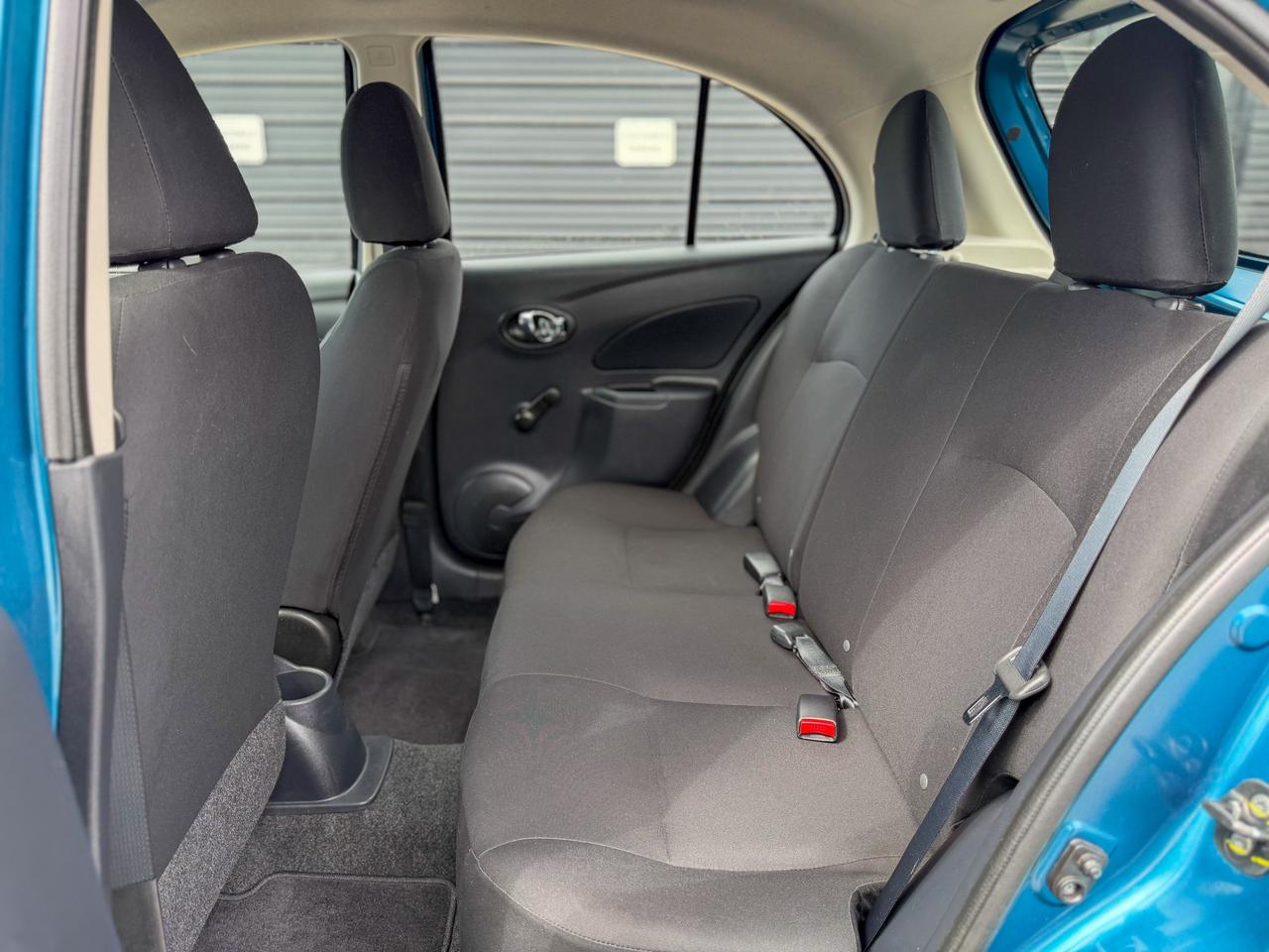 2015 Nissan Micra S-HATCHBACK/1 OWNER/ONLY 13,566 KM/NO ACCIDENTS Photo