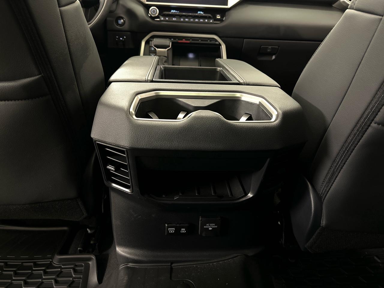 2025 Toyota Tundra Limited  Photo