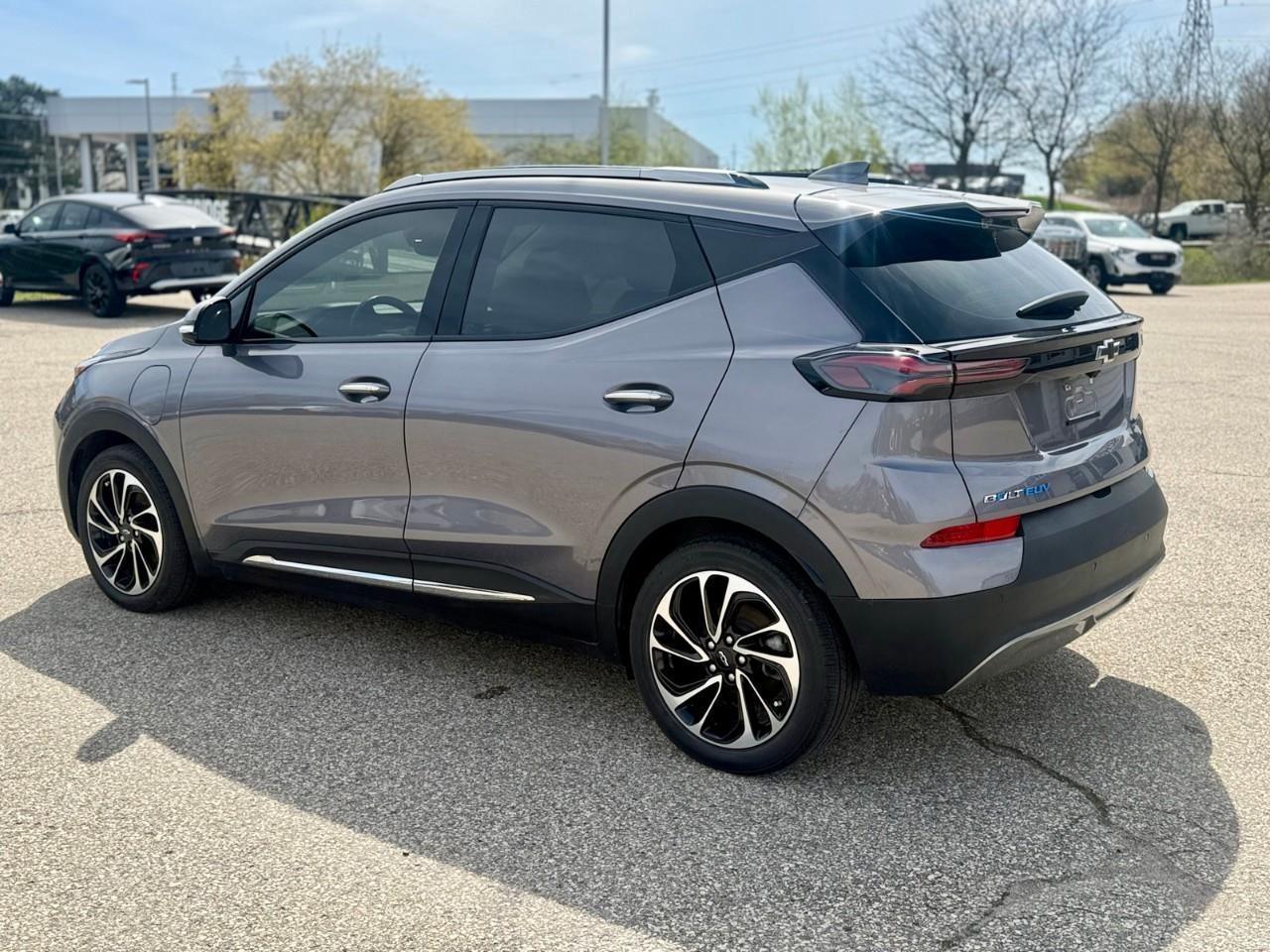 2023 Chevrolet Bolt EUV Premier Front-Wheel Drive Photo