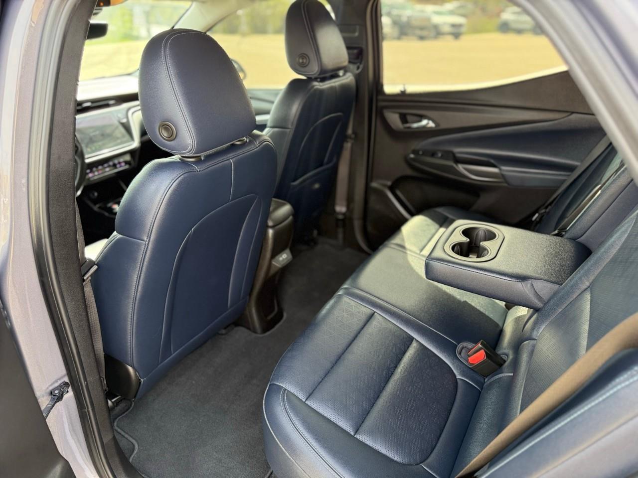 2023 Chevrolet Bolt EUV Premier Front-Wheel Drive Photo