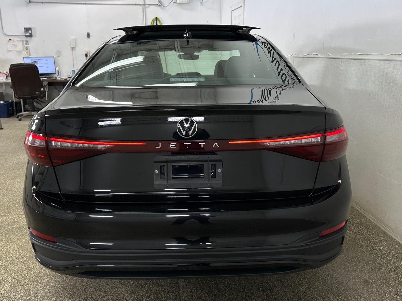 2025 Volkswagen Jetta Comfortline 4dr Sedan Photo