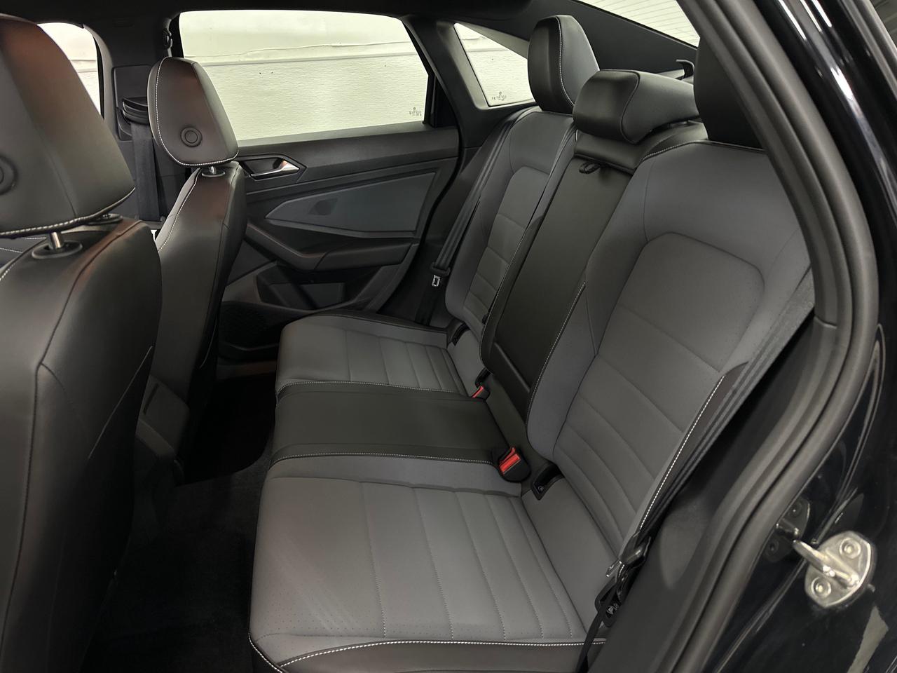 2025 Volkswagen Jetta Comfortline 4dr Sedan Photo