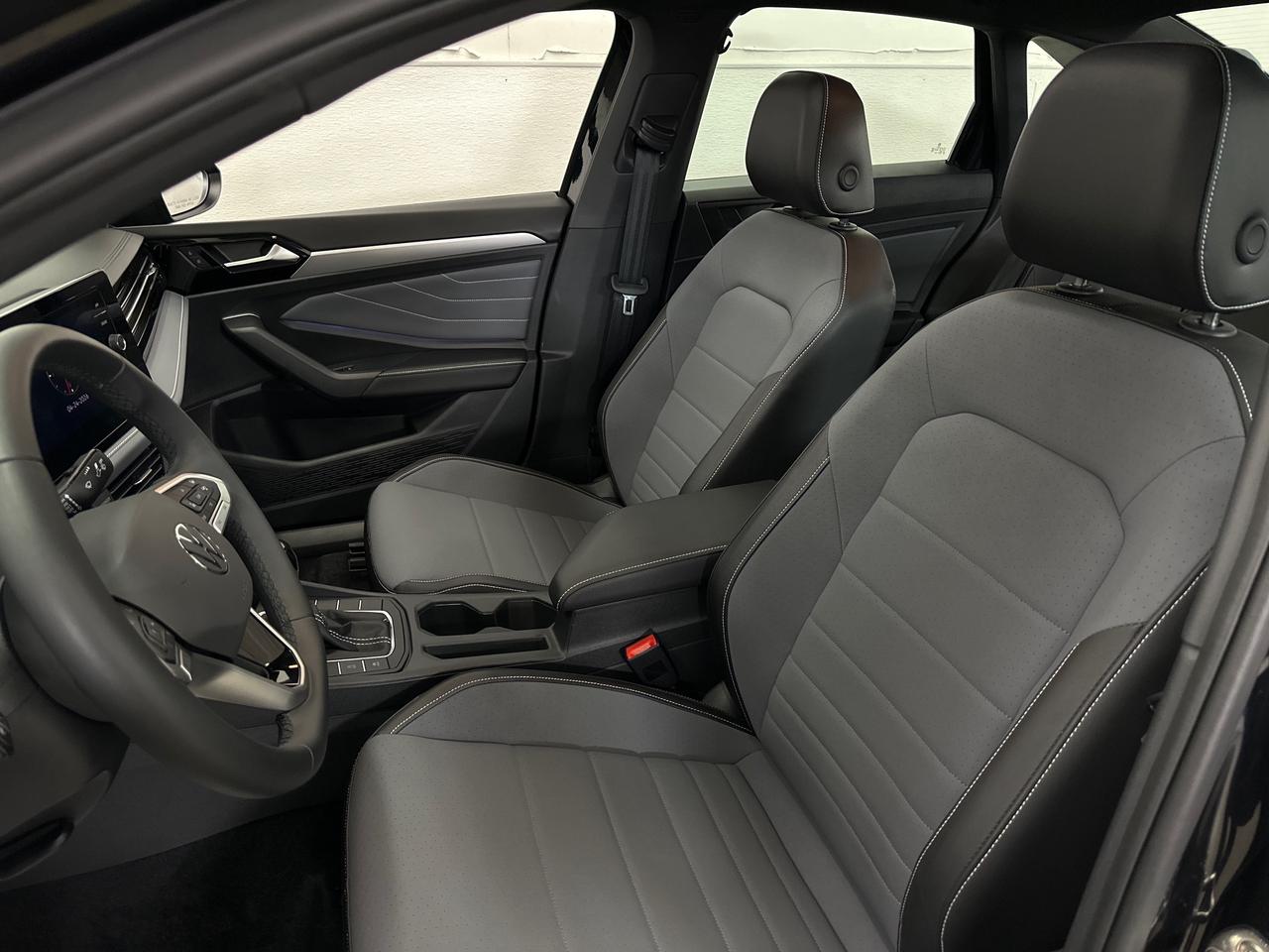 2025 Volkswagen Jetta Comfortline 4dr Sedan Photo
