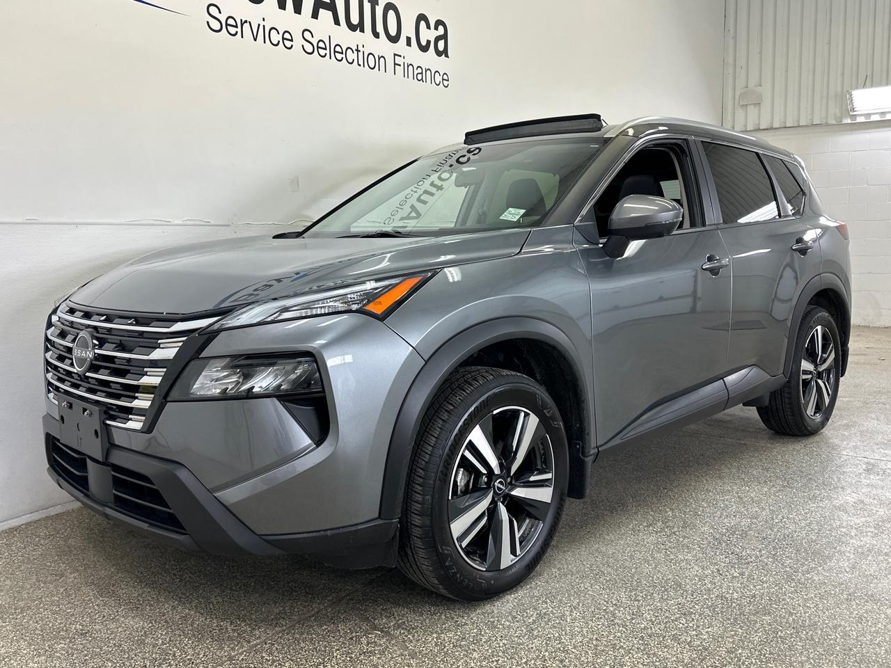 2024 Nissan Rogue SV Moonroof 4dr All-Wheel Drive Sport Utility Photo2