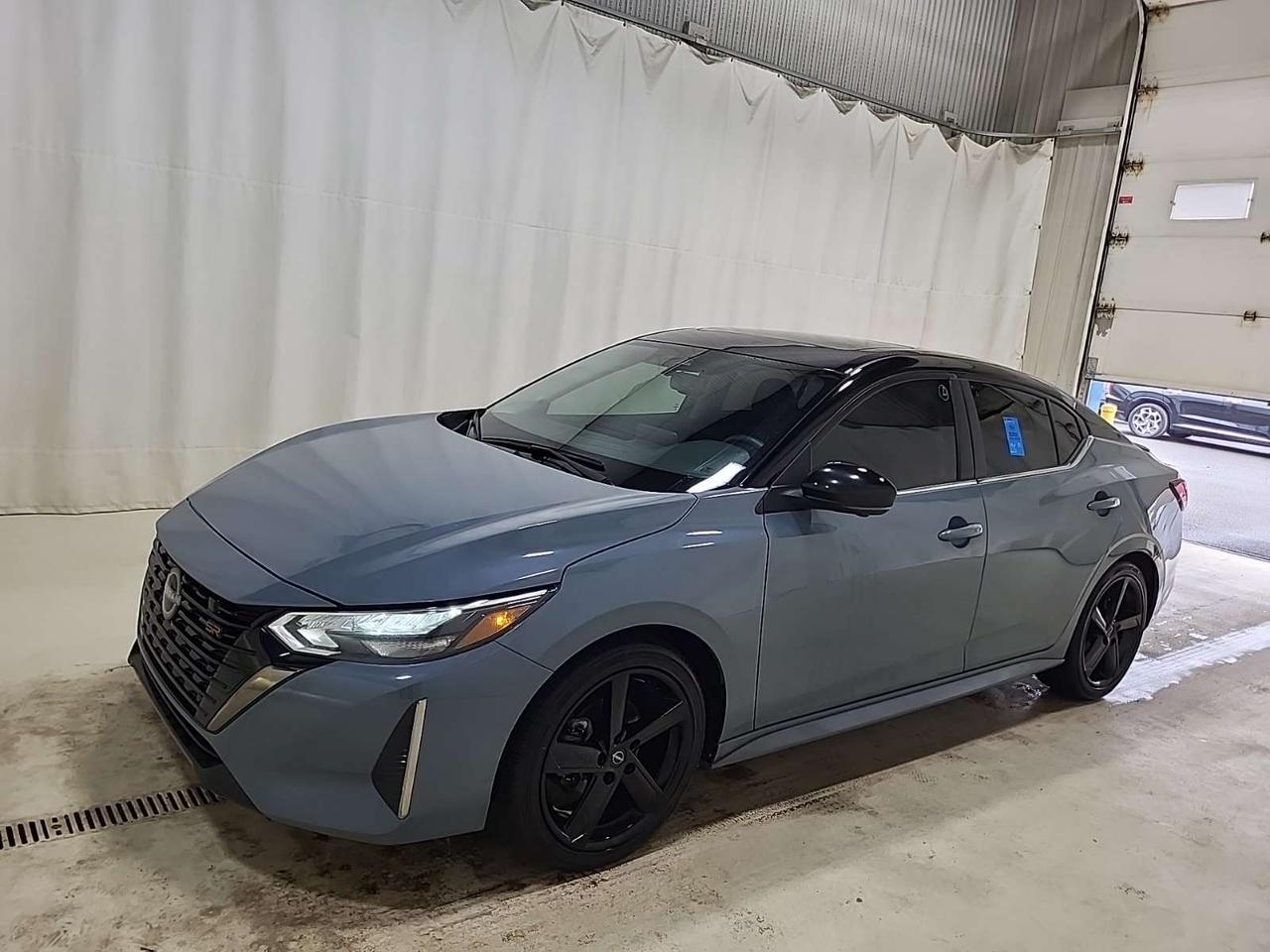 2024 Nissan Sentra SR 4dr Sedan Photo0
