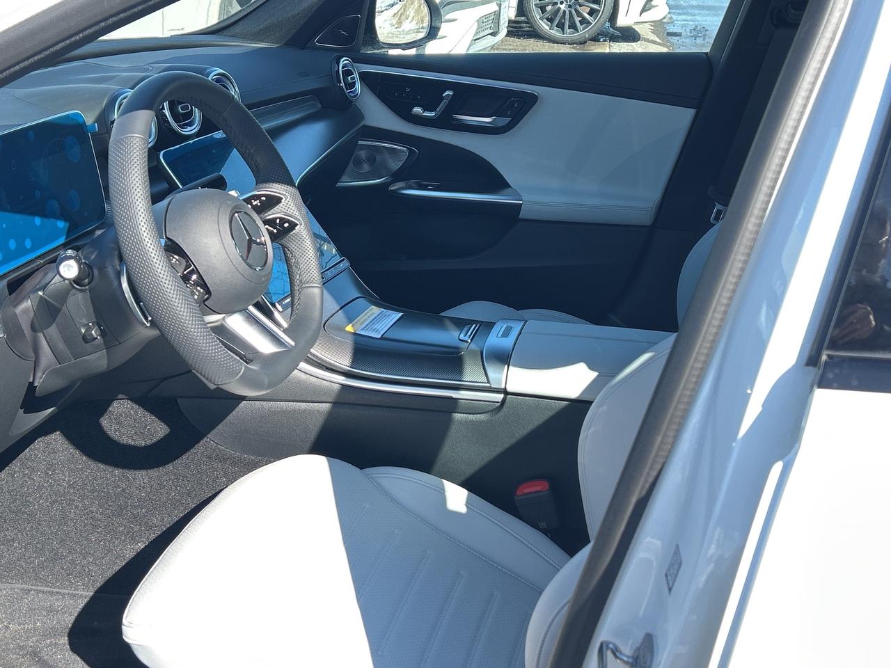 2026 Mercedes-Benz C-Class C 300 Photo