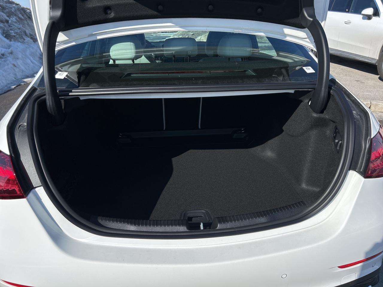 2026 Mercedes-Benz C-Class C 300 Photo