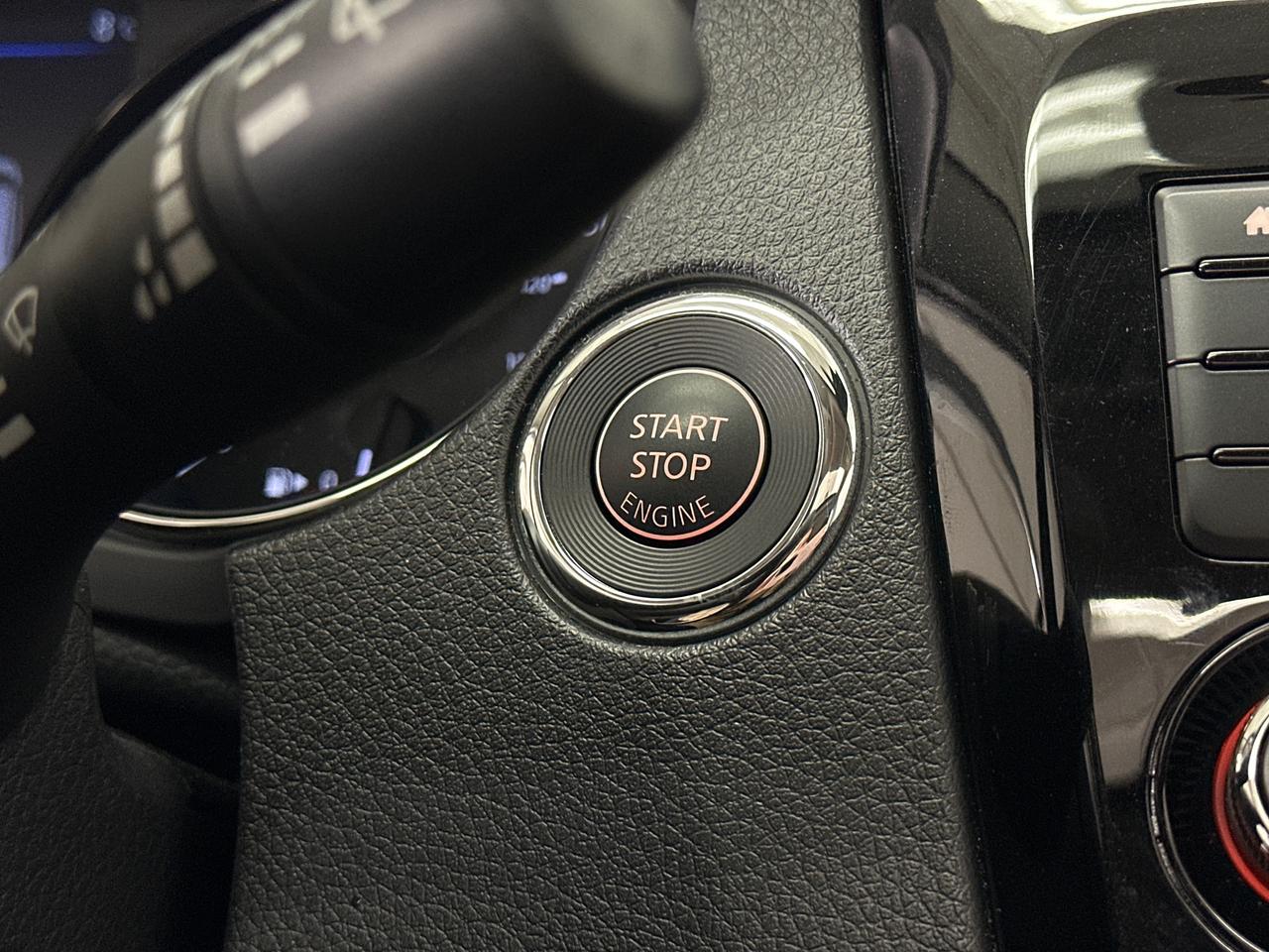 2023 Nissan Qashqai SV 4dr All-wheel Drive Photo