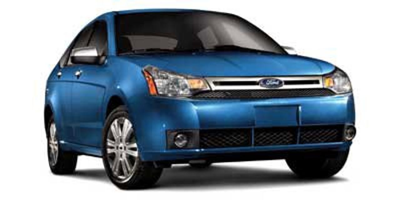 2010 Ford Focus SEL Photo