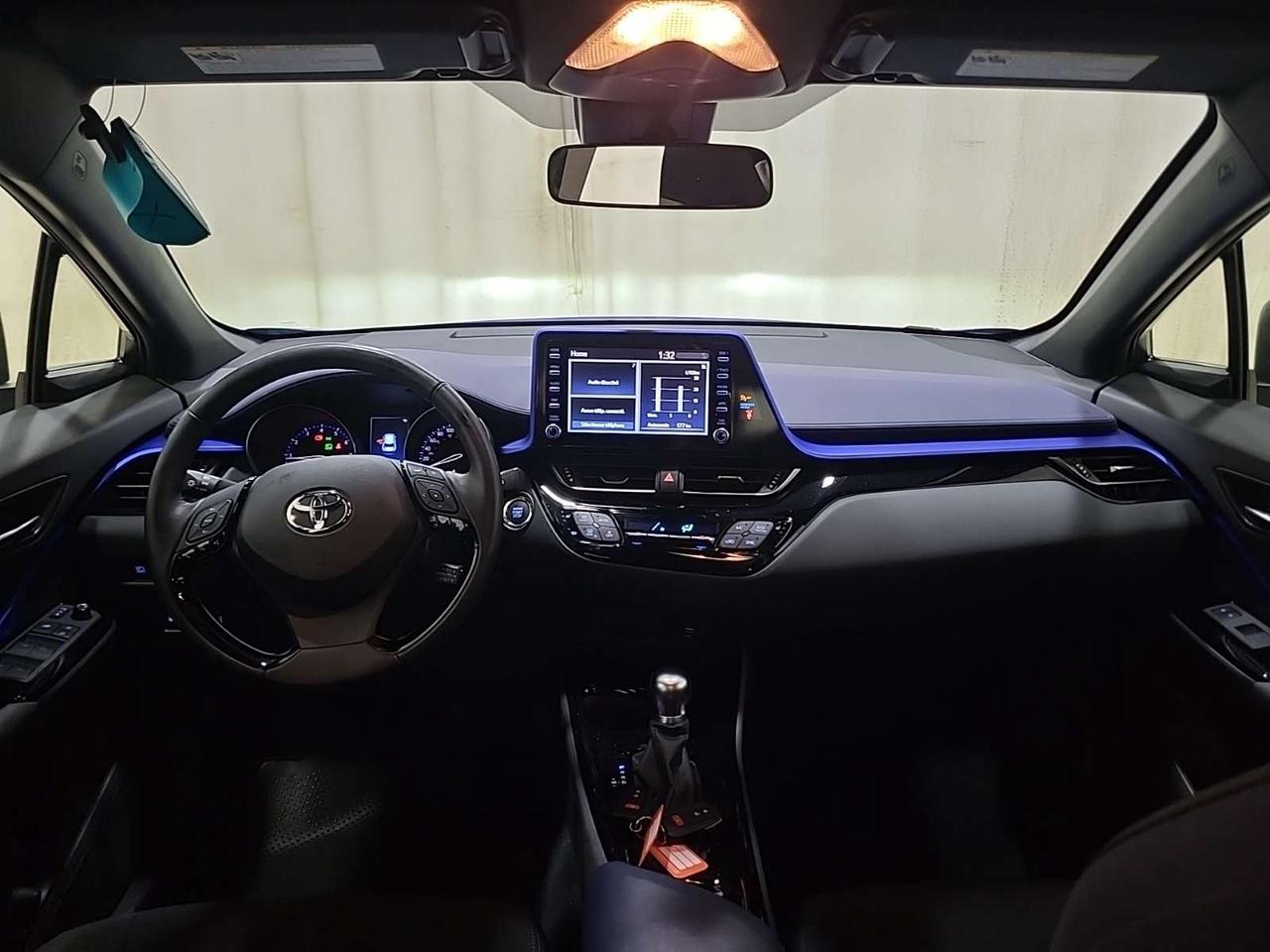 2022 Toyota C-HR XLE Premium 4dr Front-Wheel Drive Sport Utility Photo
