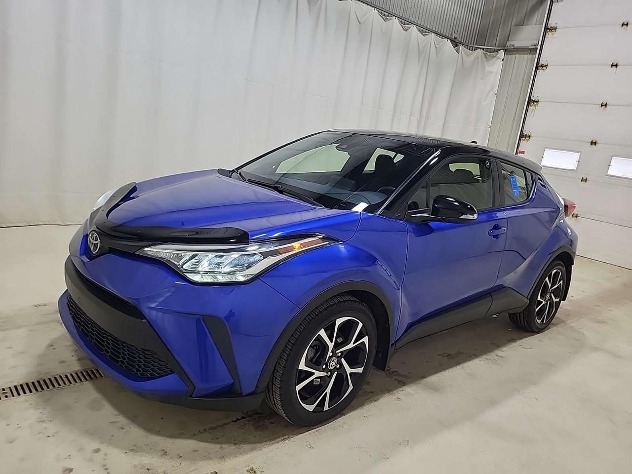 2022 Toyota C-HR XLE Premium 4dr Front-Wheel Drive Sport Utility Photo