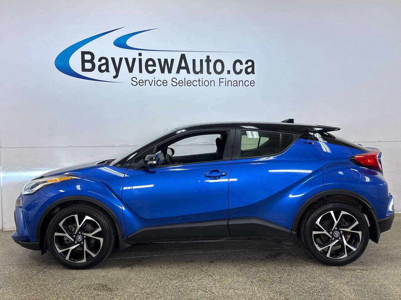2022 Toyota C-HR XLE Premium Photo3