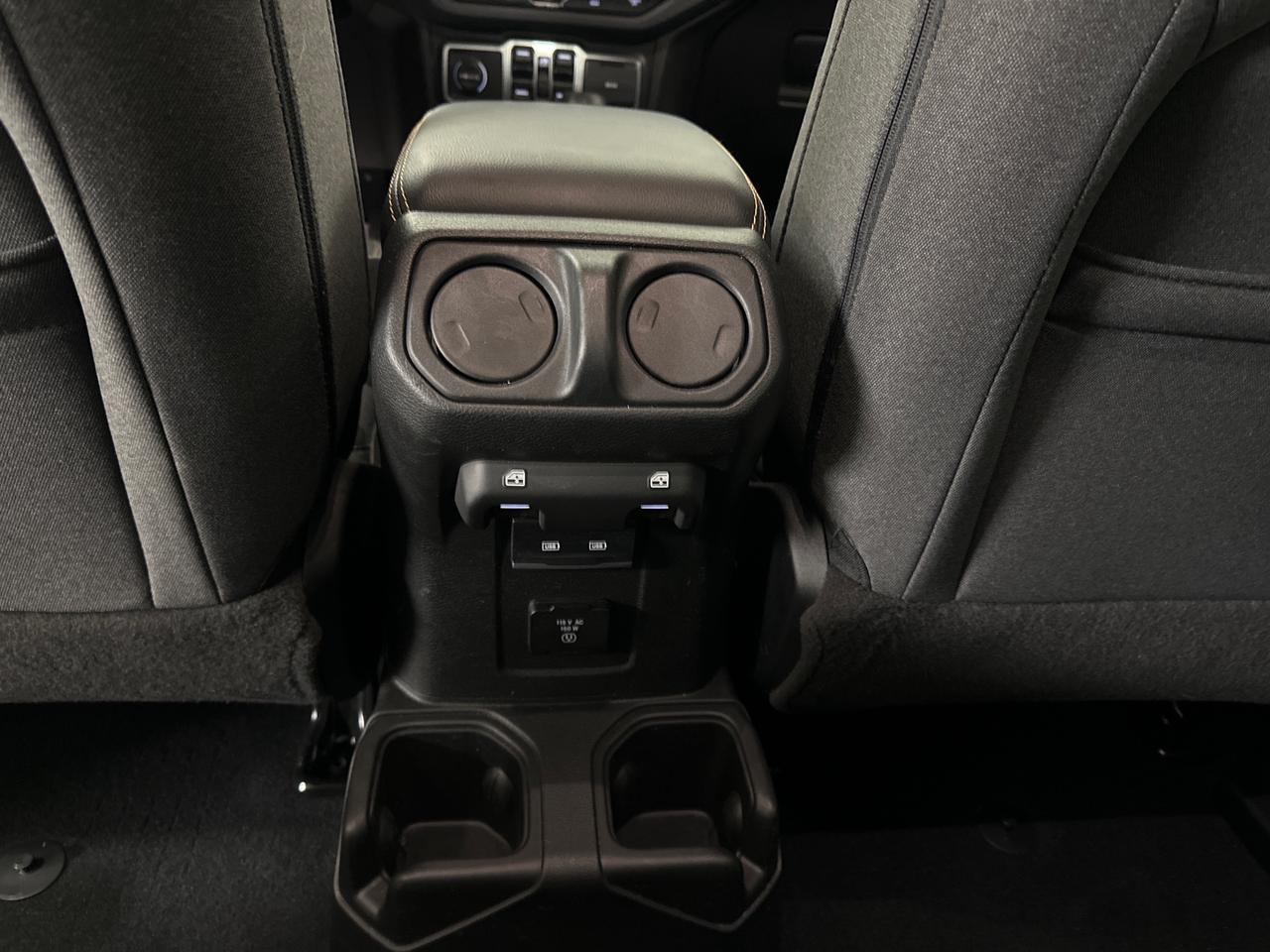 2024 Jeep Wrangler Sahara Photo