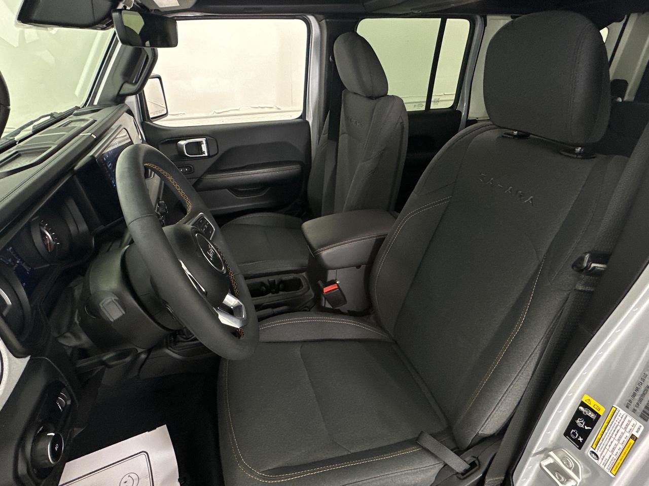 2024 Jeep Wrangler Sahara Photo