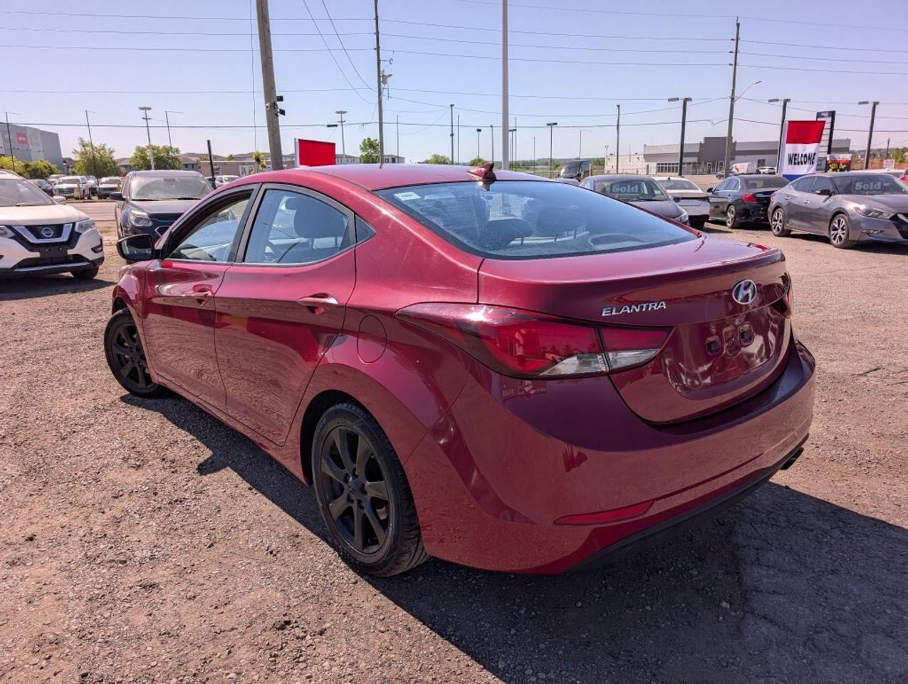 2016 Hyundai Elantra GLS   CAMERA   SUNROOF   HTD SEATS Photo