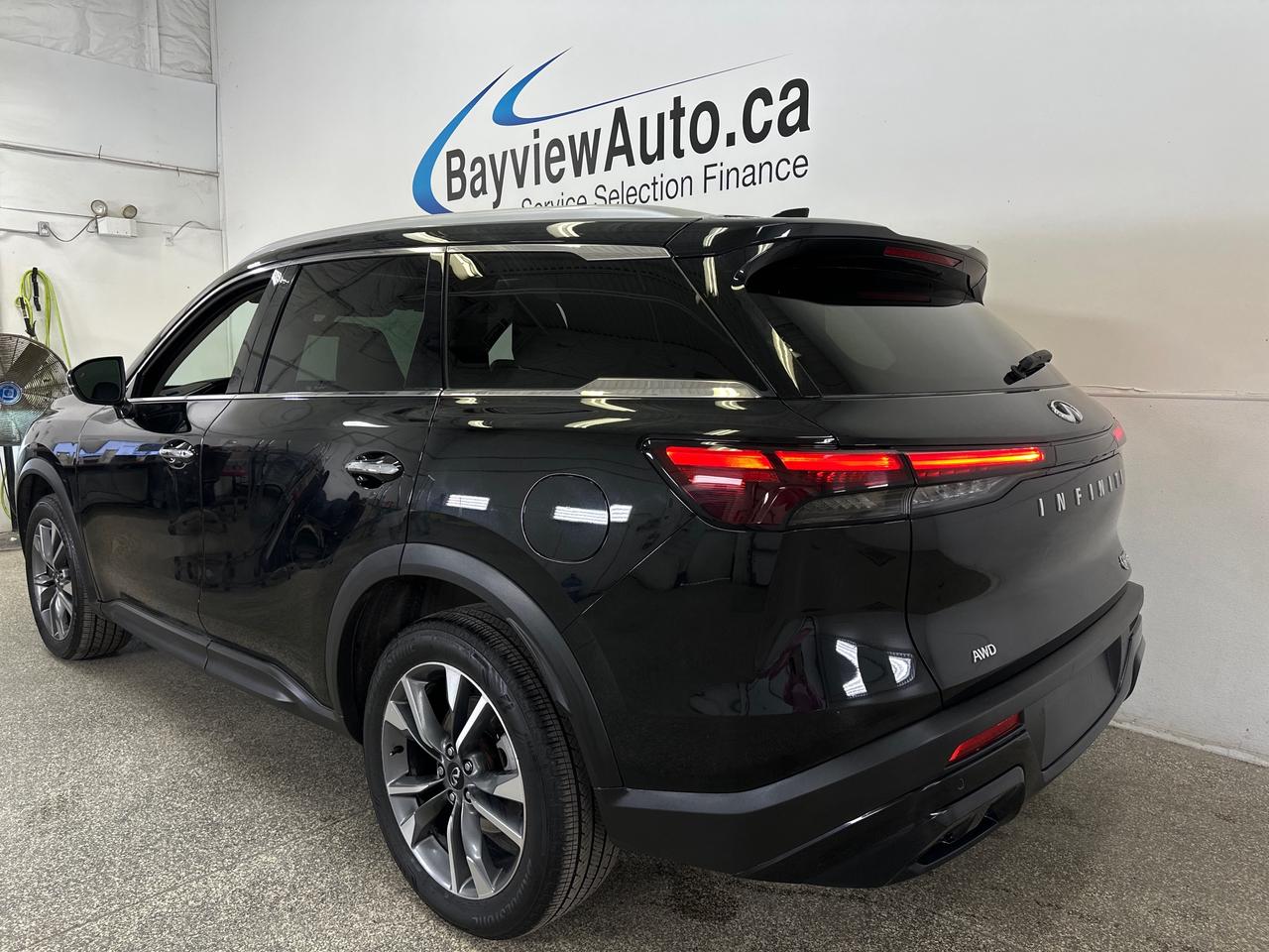 2024 Infiniti QX60 LUXE 4dr All-Wheel Drive Photo4