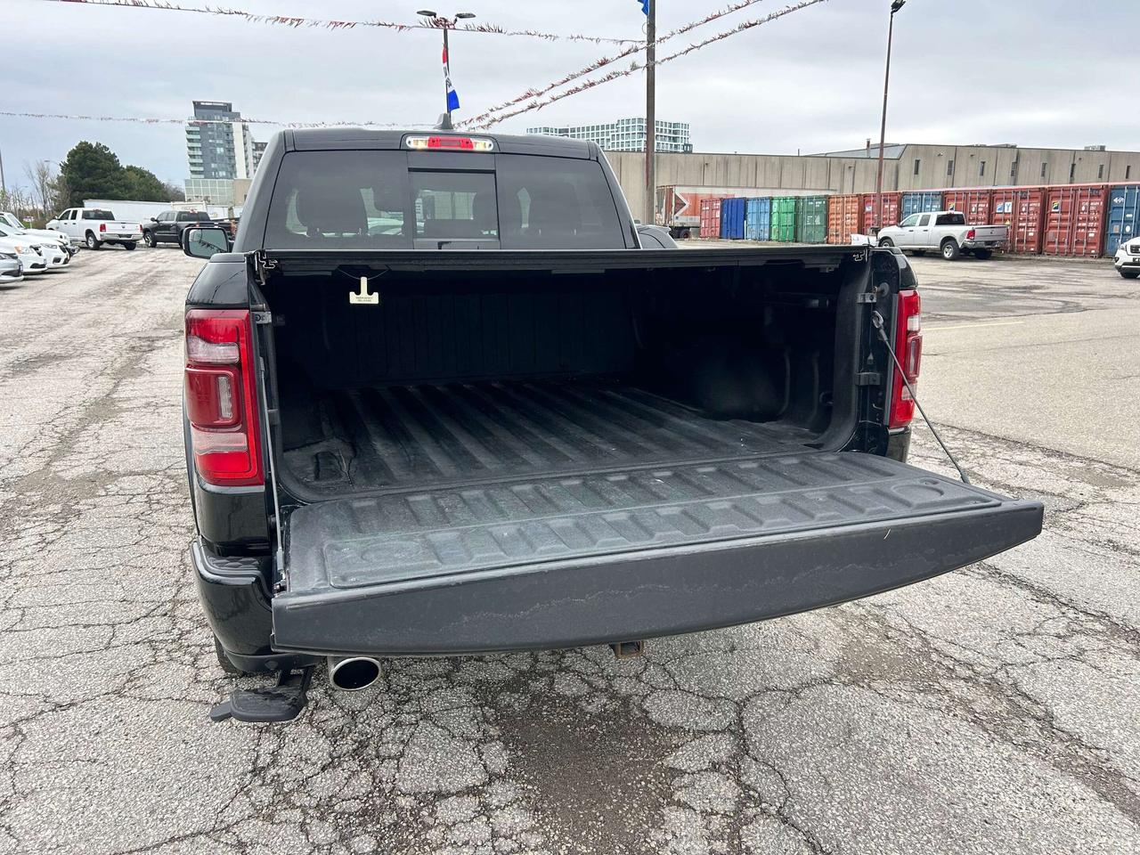 2019 RAM 1500 Limited 4x4 w/Level 1, Sunroof, 22" Wheels, TBC Photo