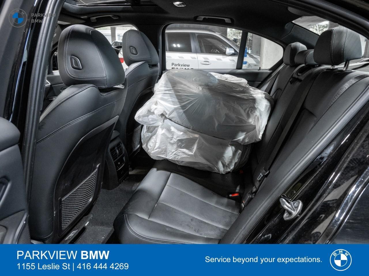 2023 BMW 330 i xDrive 4dr All-Wheel Drive Sedan Photo