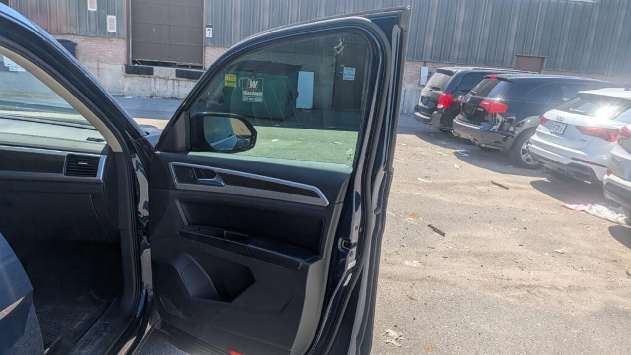 2018 Volkswagen Atlas Highline 3.6 FSI 4MOTION/7 Seater/NAVI/Leather/Sun Photo