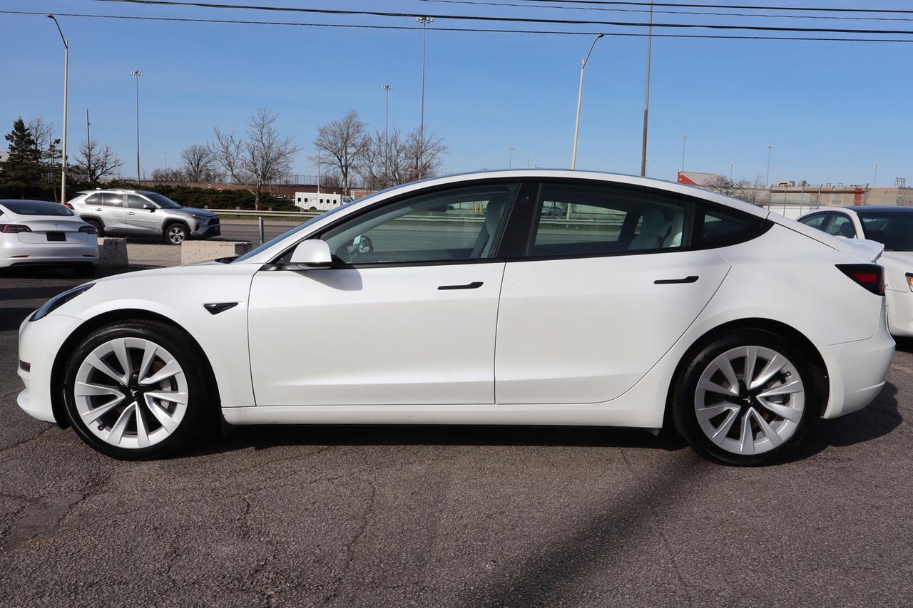 2022 Tesla Model 3 SR+   NO ACCIDENT   CLEAN CARFAX   WHITE INTERIOR Photo
