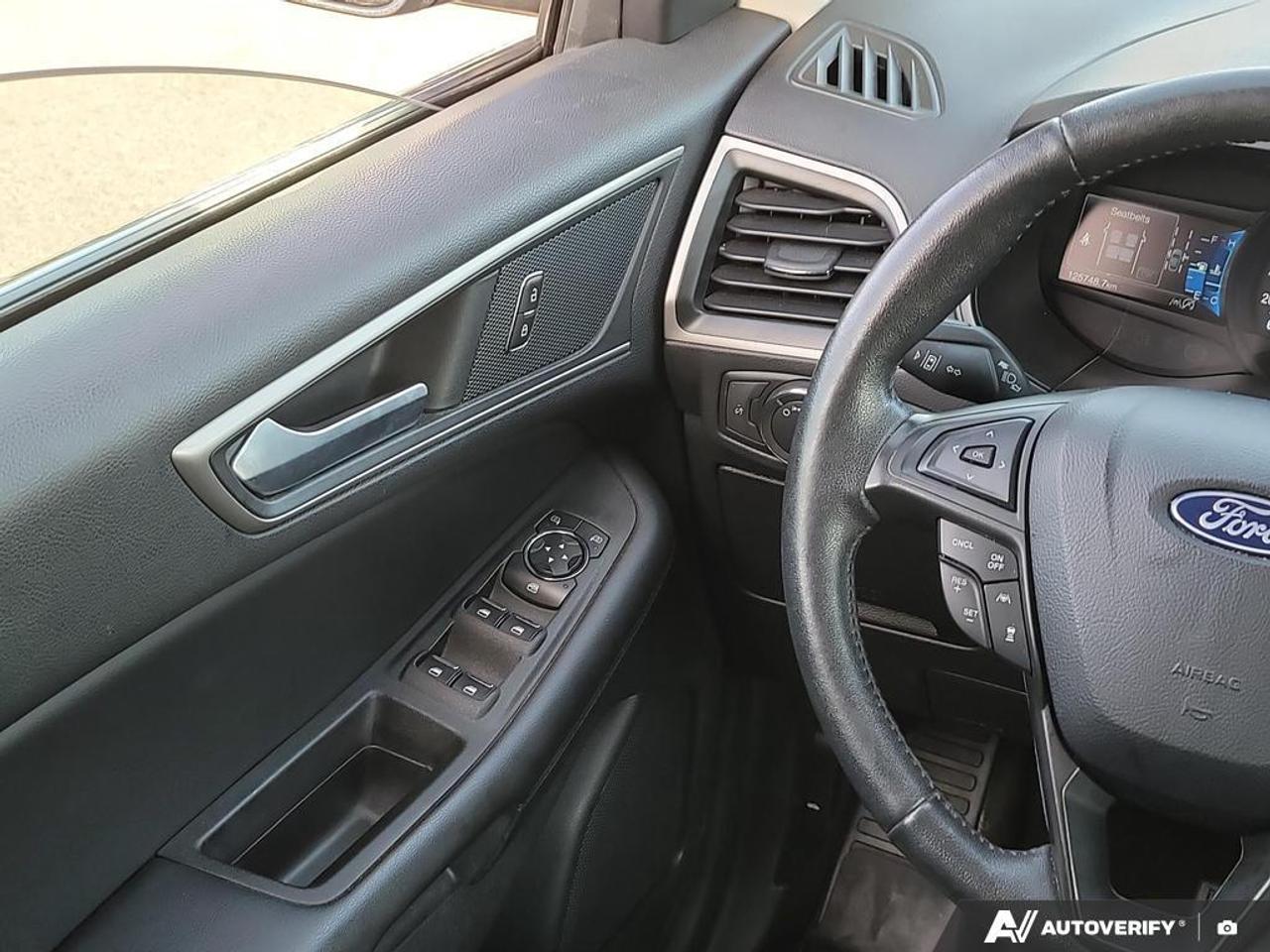 2022 Ford Edge SEL HEATED SEATS   SMART DEVICE INTEGRATION   LANE Photo