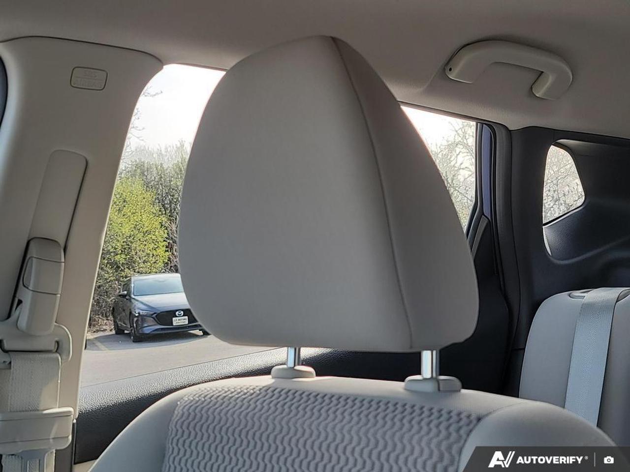 2023 Nissan Qashqai S HEATED SEATS   SMART DEVICE INTEGRATION   LANE A Photo