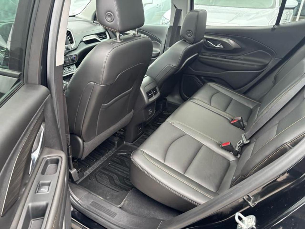 2021 GMC Terrain SLT All-wheel Drive Photo
