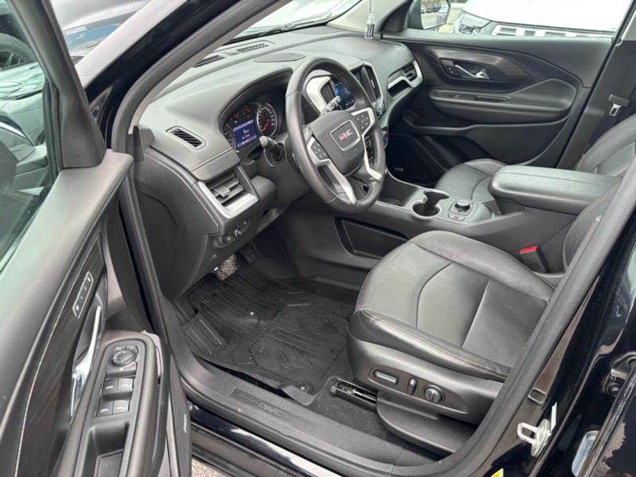 2021 GMC Terrain SLT All-wheel Drive Photo