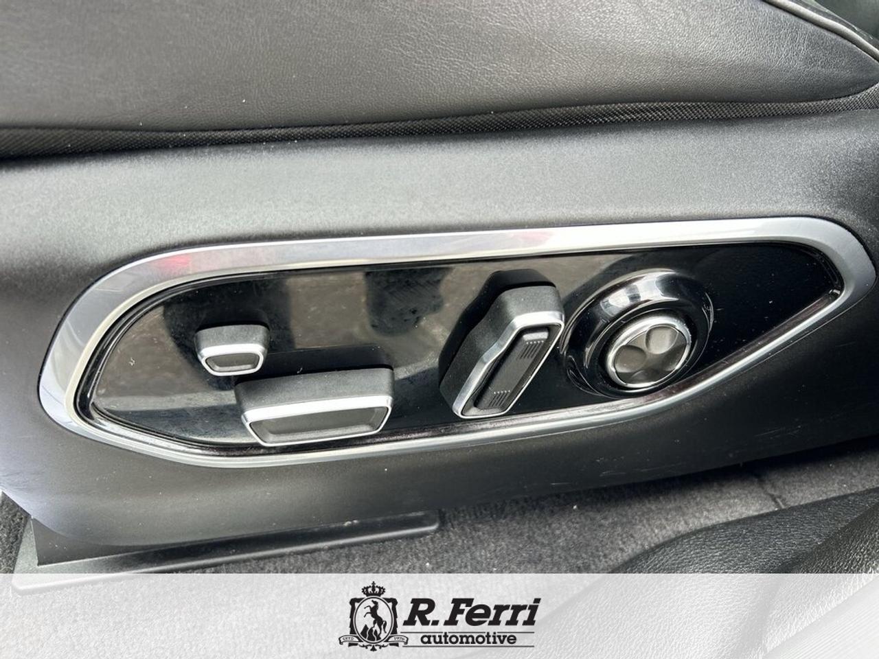 2021 Jeep Grand Cherokee L Overland 4dr 4x4 Photo