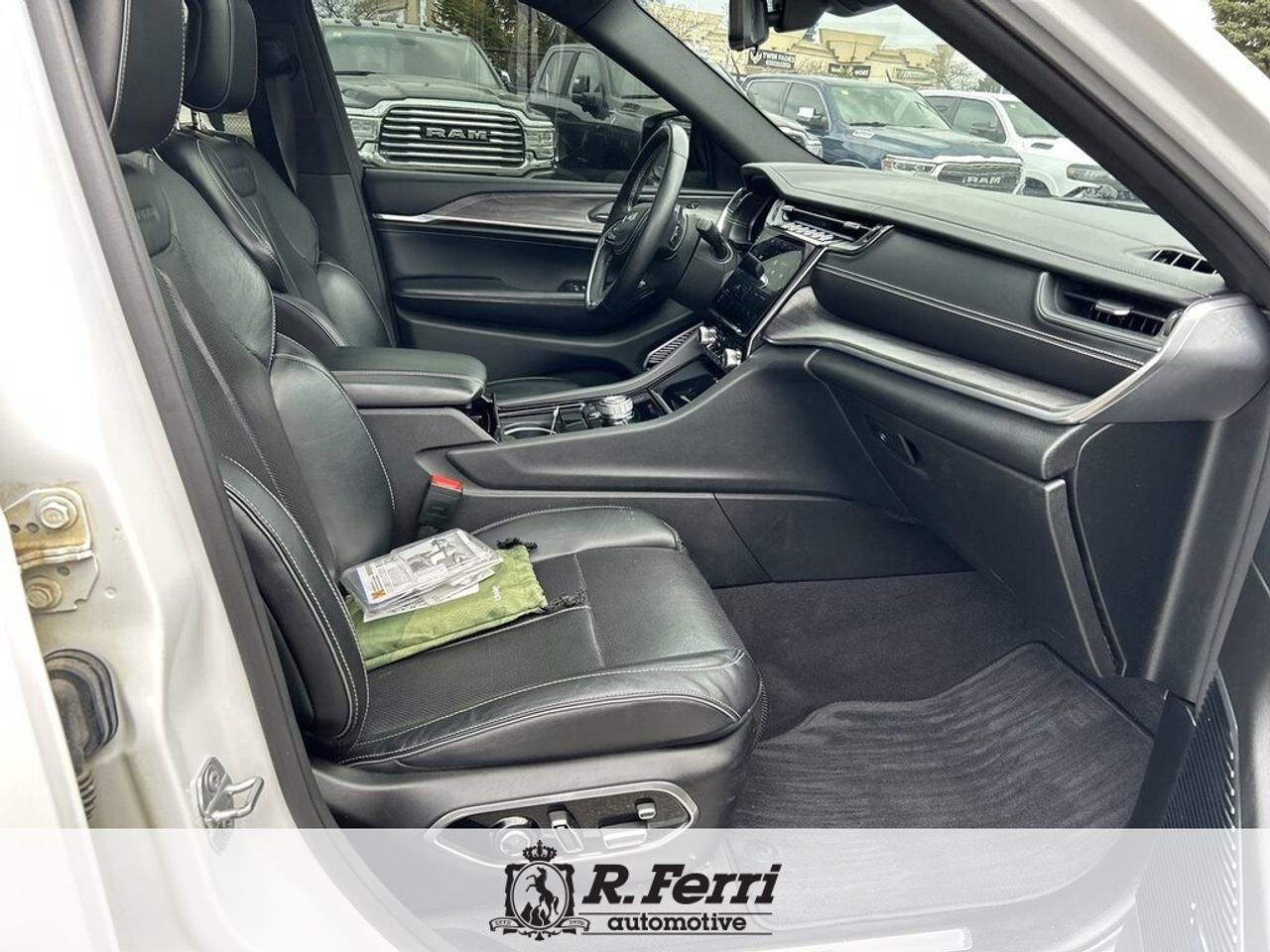 2021 Jeep Grand Cherokee L Overland 4dr 4x4 Photo