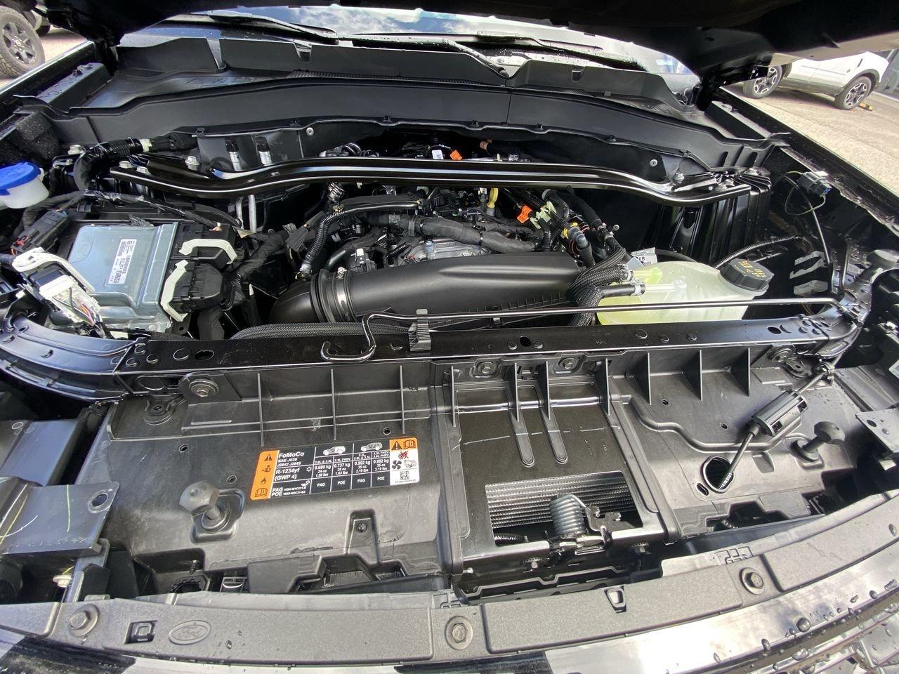 2026 Ford Explorer ST-Line Photo