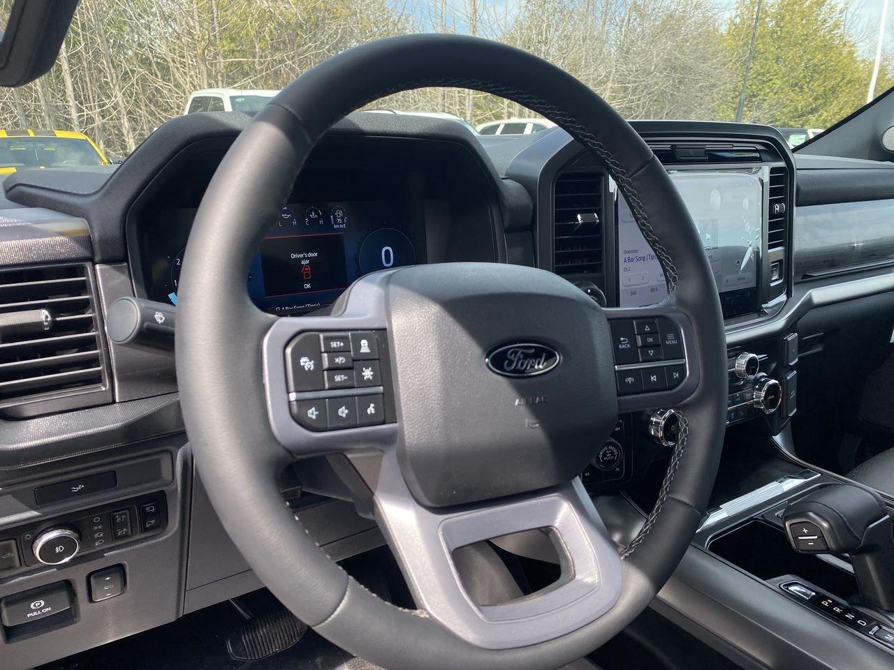 2026 Ford F-150 Lariat Photo