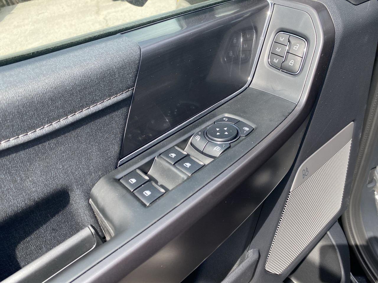 2026 Ford F-150 Lariat Photo