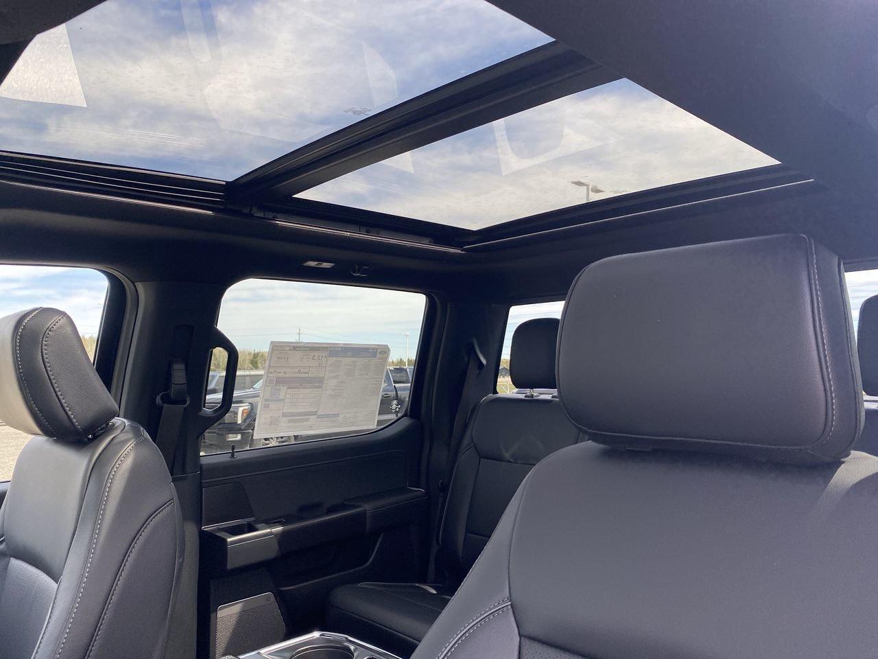 2026 Ford F-150 Lariat Photo