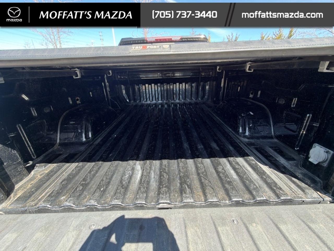 2021 Chevrolet Silverado 1500 RST Photo