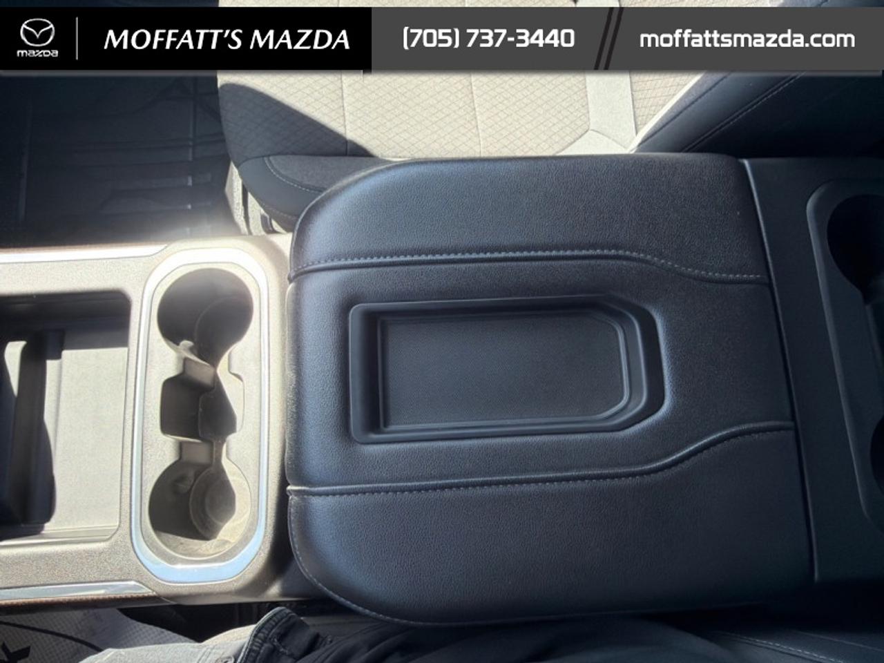 2021 Chevrolet Silverado 1500 RST Photo