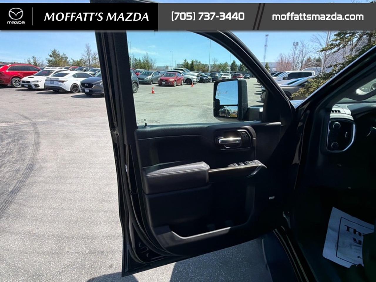 2021 Chevrolet Silverado 1500 RST Photo